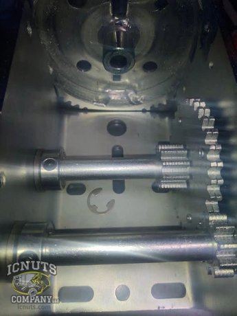Split-shaft collars installed on fish house winch shafts