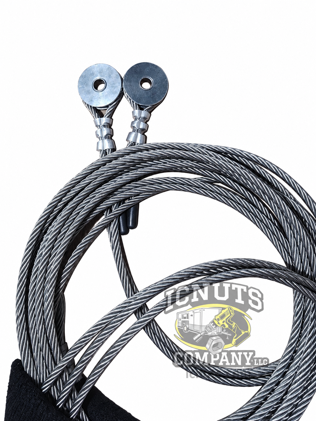 Fish house side cable with a two-inch loop